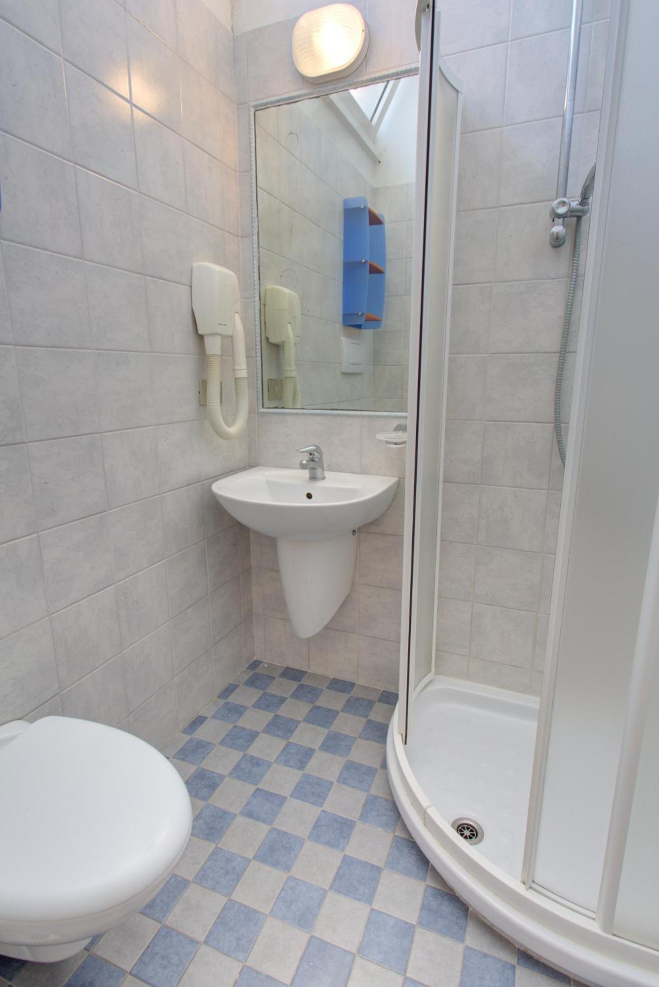 Hotel Nella Римини Номер фото